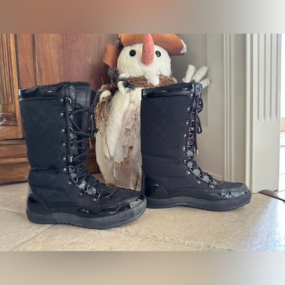 Coach Peggy Fleece-Lined Boots (10B)